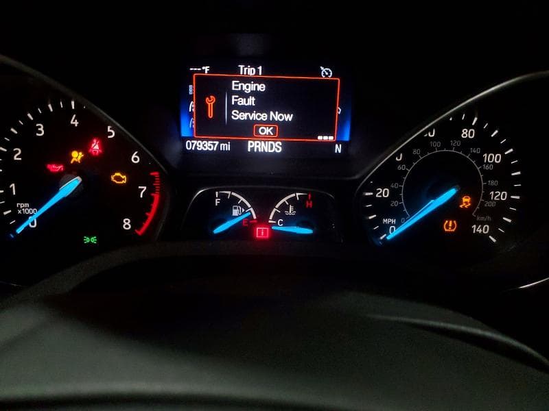 2017 FORD ESCAPE SE 9