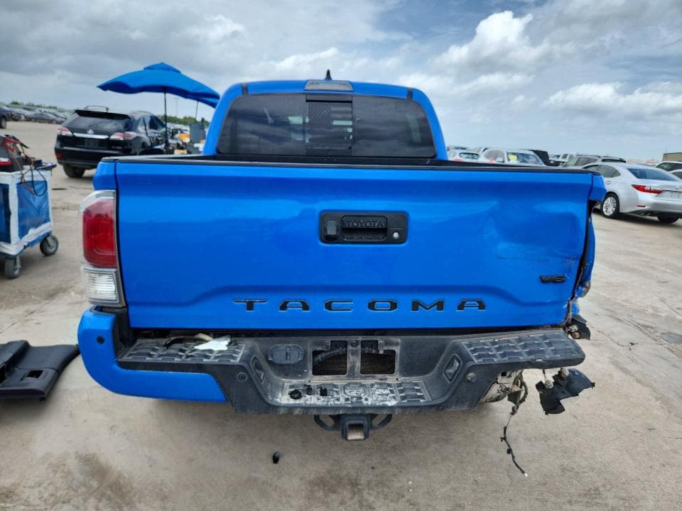 2020 TOYOTA TACOMA TRD SPORT 6
