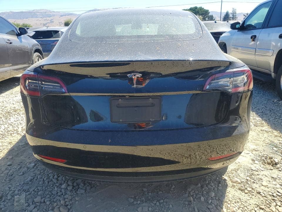 2019 TESLA MODEL 3 6