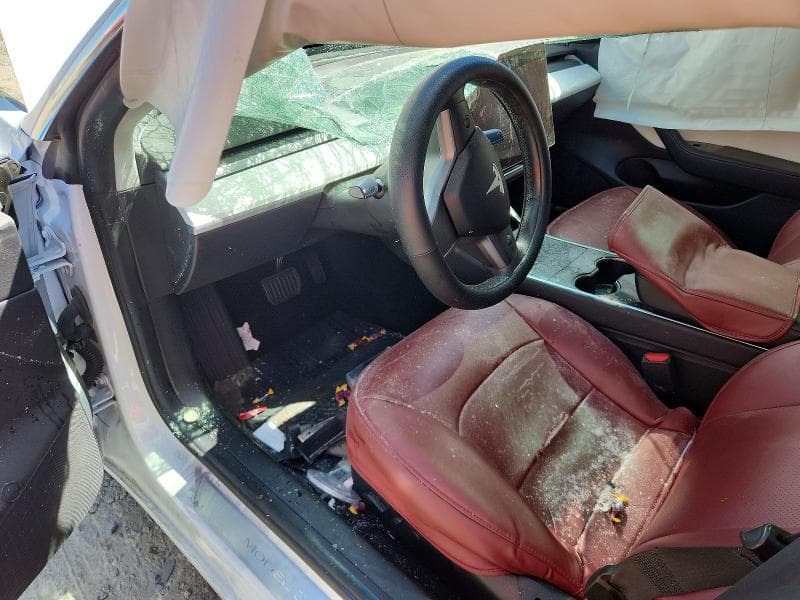 2019 TESLA MODEL 3 8