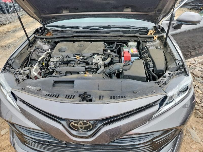 2020 TOYOTA CAMRY LE 11