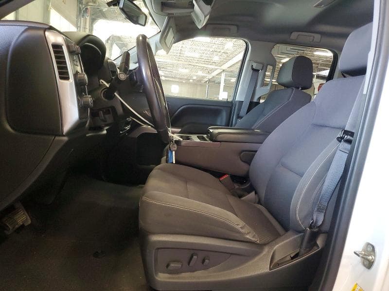 2019 CHEVROLET SILVERADO LD K1500 LT 7