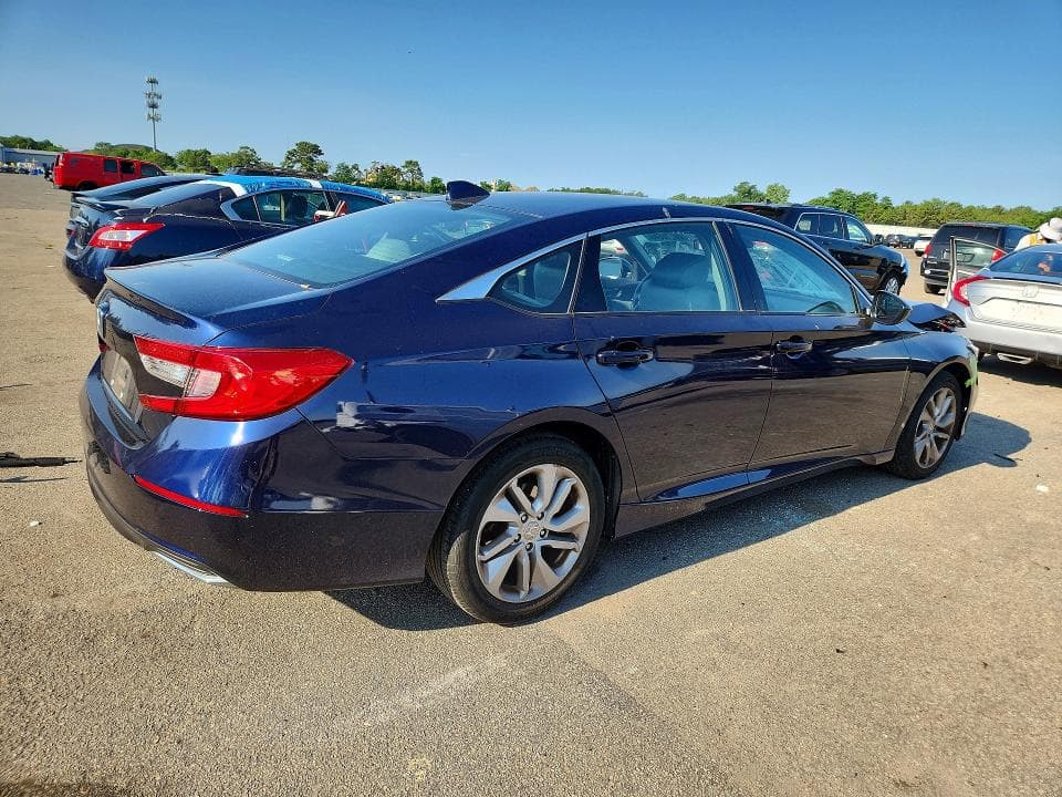 2020 HONDA ACCORD LX 3