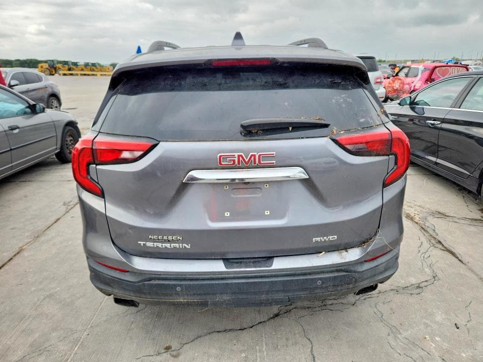 2018 GMC TERRAIN SLE 6