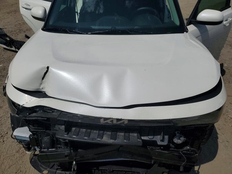 2025 KIA SOUL LX 12