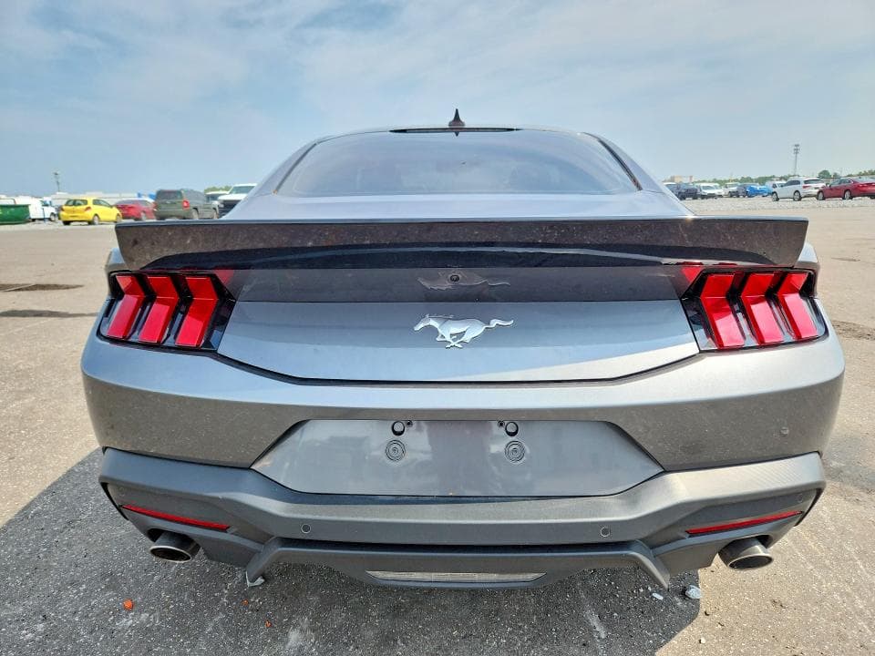 2025 FORD MUSTANG 6