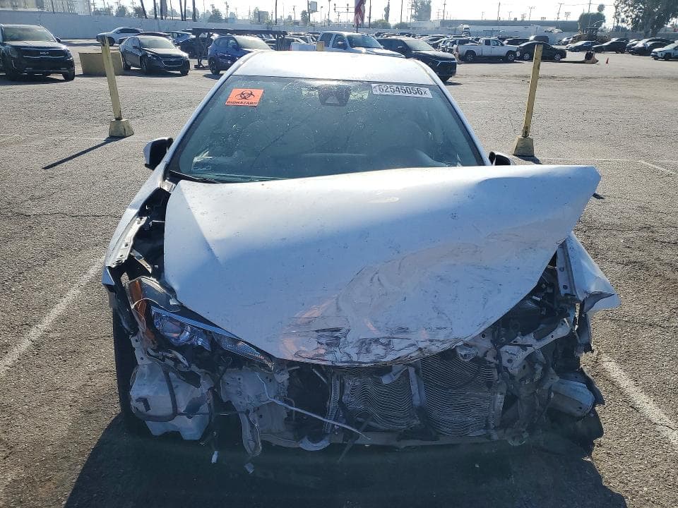 2017 TOYOTA COROLLA LE 5