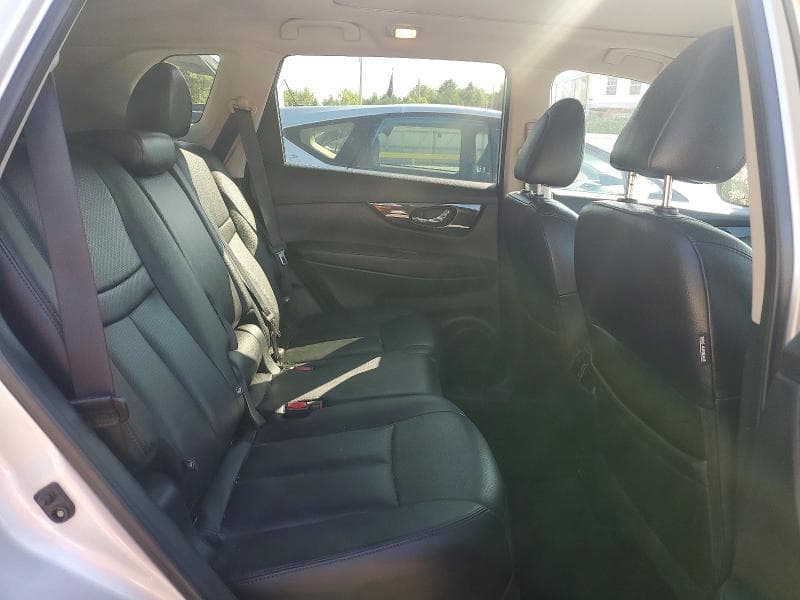 2019 NISSAN ROGUE SL 11