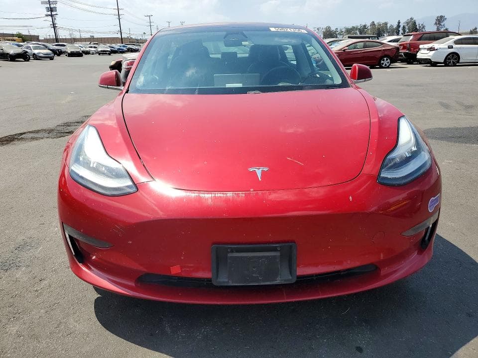 2018 TESLA MODEL 3 5