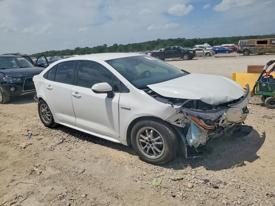 2021 TOYOTA COROLLA LE 4