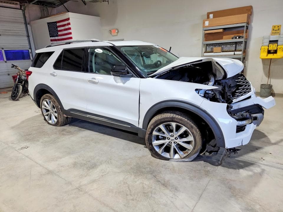 2021 FORD EXPLORER PLATINUM 4
