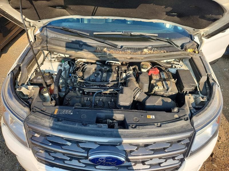 2018 FORD EXPLORER XLT 12