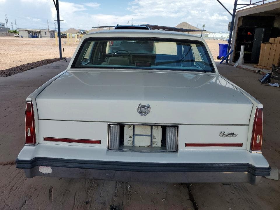 1985 CADILLAC DEVILLE 6