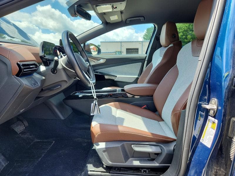 2023 VOLKSWAGEN ID.4 PRO 7