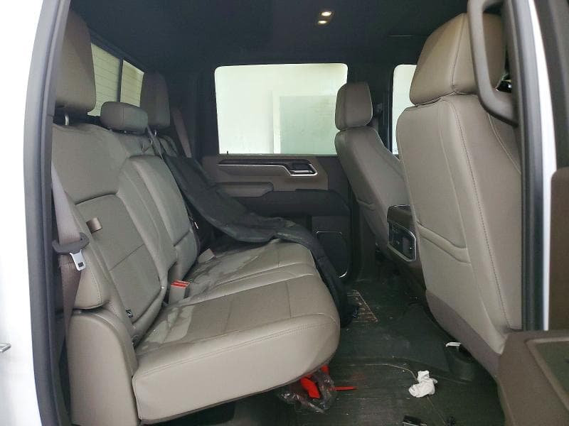 2025 GMC SIERRA K2500 SLT 10