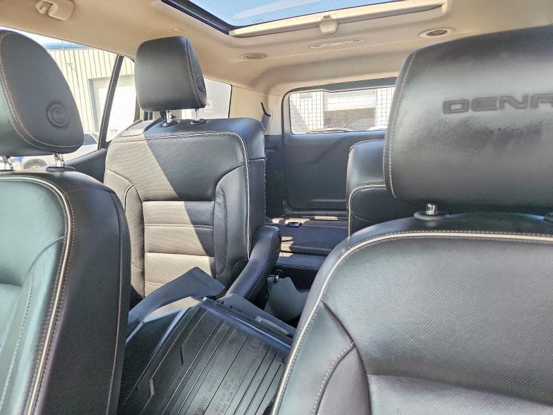 2018 GMC ACADIA DENALI 10