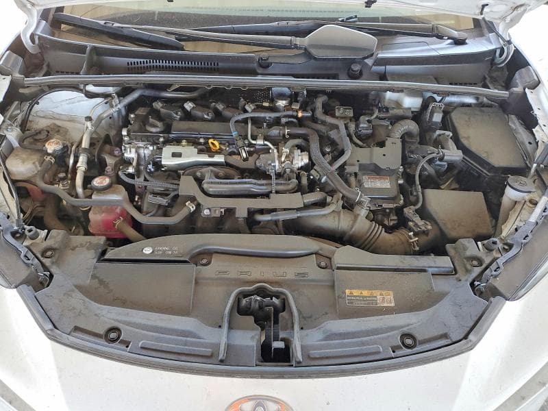 2024 TOYOTA PRIUS LE 11