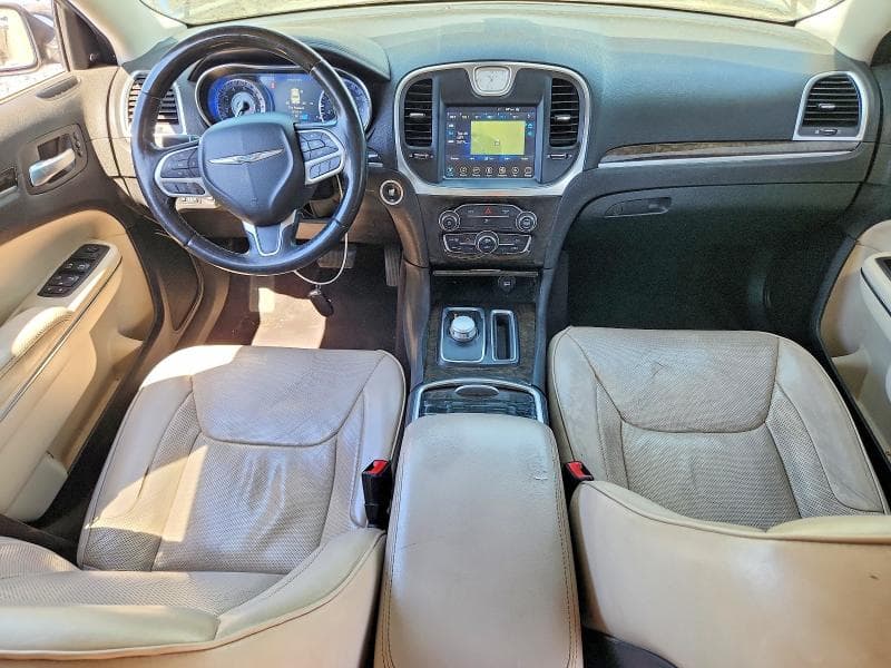 2017 CHRYSLER 300C 8