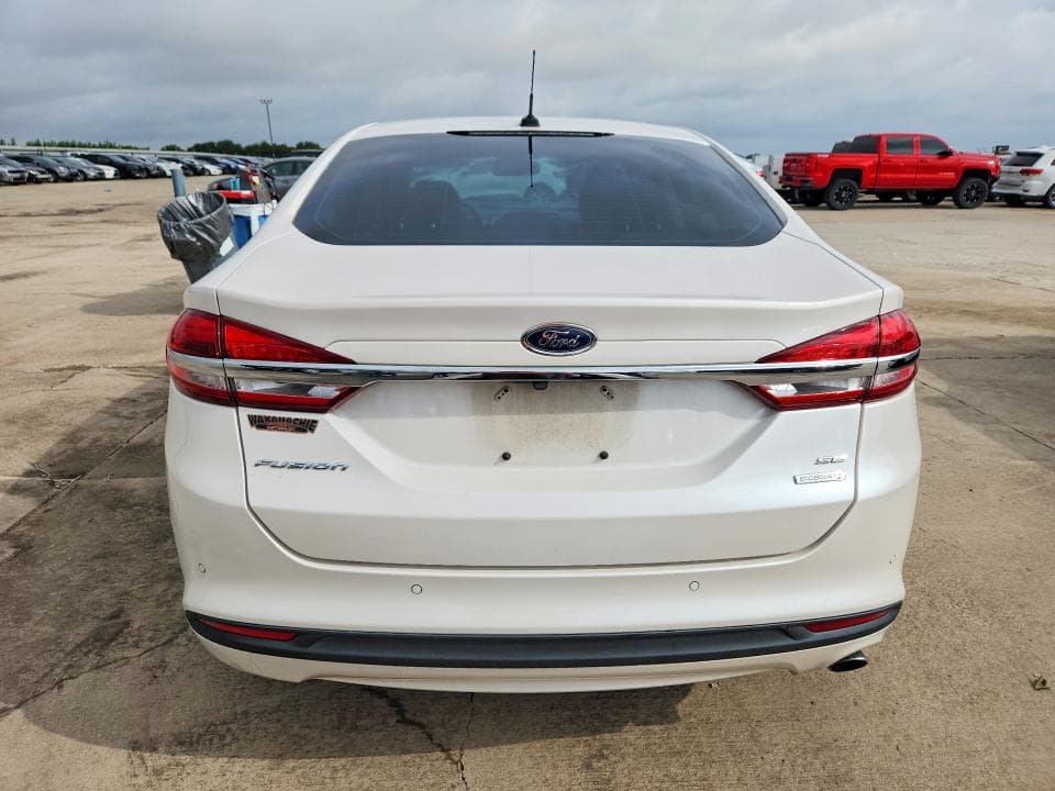 2018 FORD FUSION SE 6