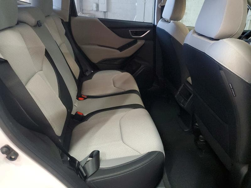 2023 SUBARU FORESTER 11