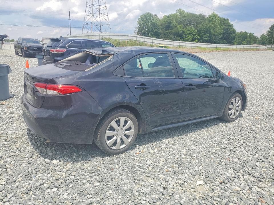 2021 TOYOTA COROLLA LE 3