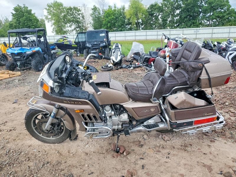 1984 HONDA GL1200 A 3