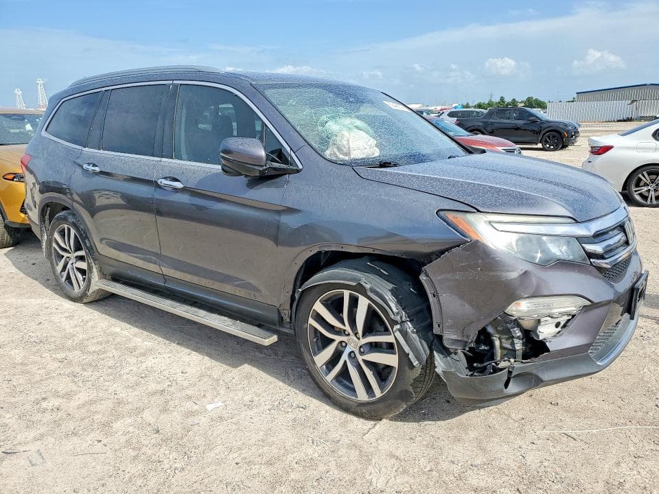 2017 HONDA PILOT TOURING 4