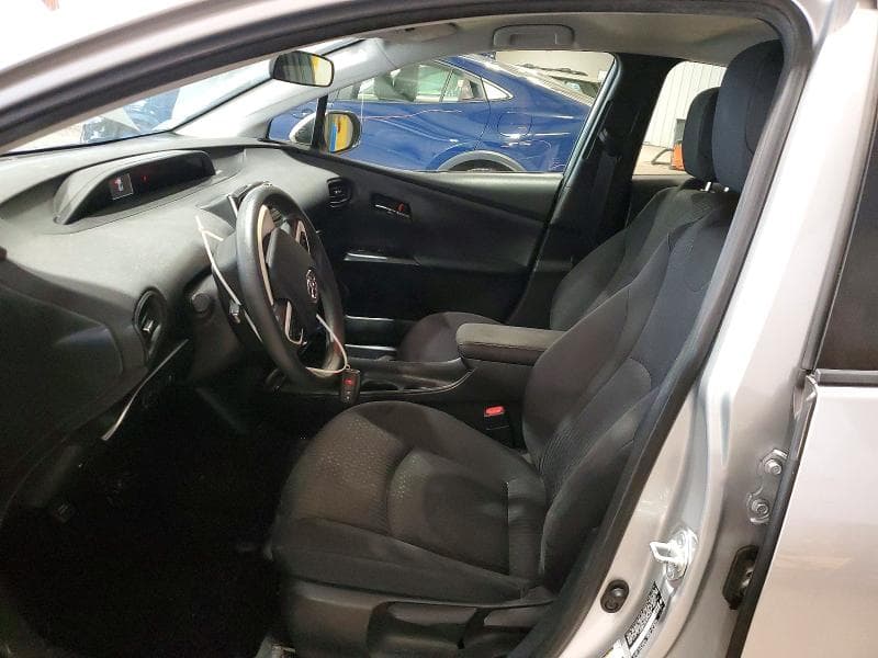 2017 TOYOTA PRIUS TWO 7