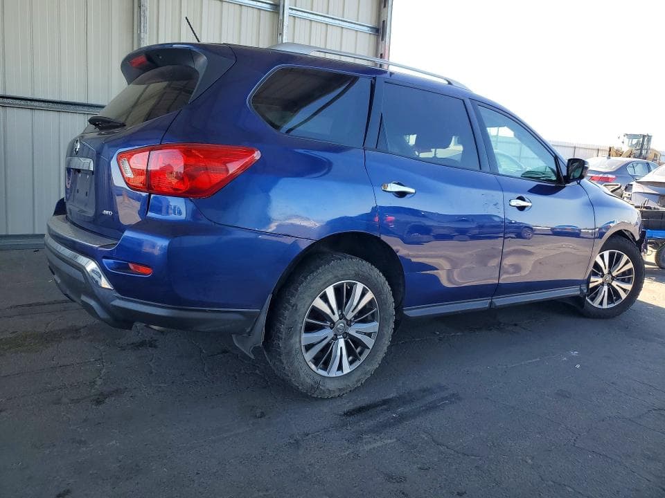 2018 NISSAN PATHFINDER S 3