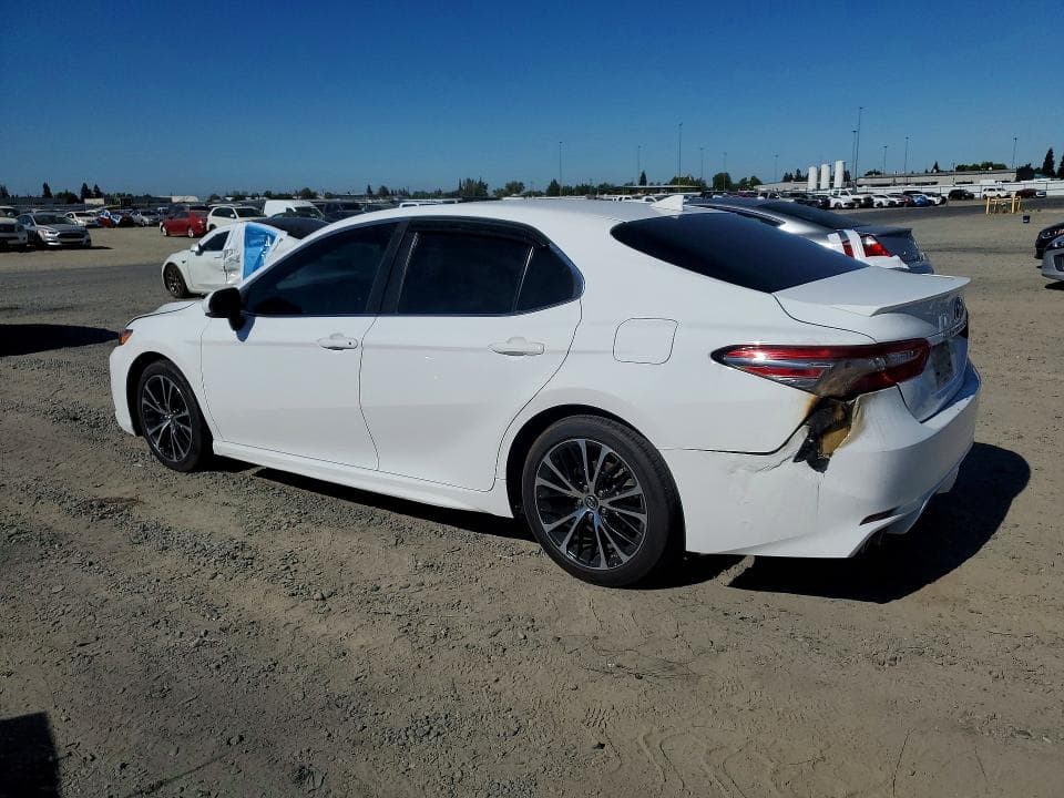 2019 TOYOTA CAMRY HYBRID SE 2
