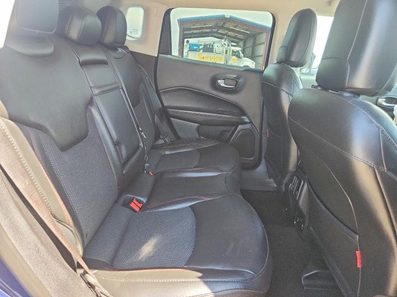 2019 JEEP COMPASS TRAILHAWK 10