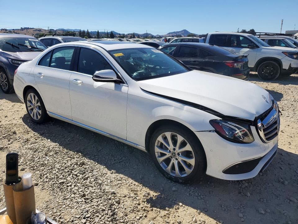2018 MERCEDES-BENZ E 300 4