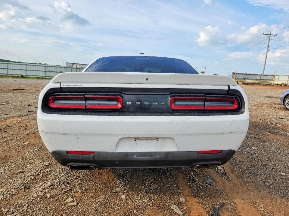 2022 DODGE CHALLENGER R/T 6