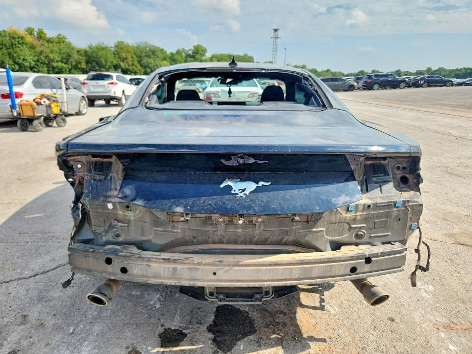 2024 FORD MUSTANG 6