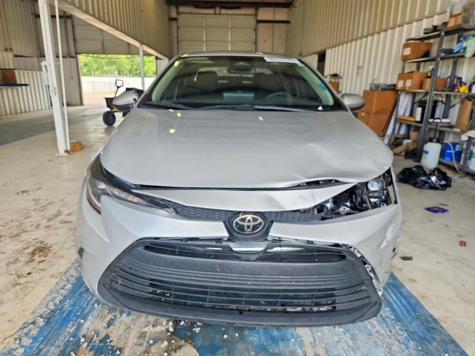 2023 TOYOTA COROLLA LE 5