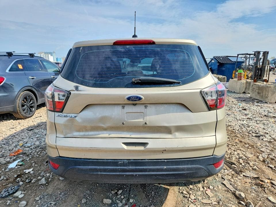 2017 FORD ESCAPE S 6