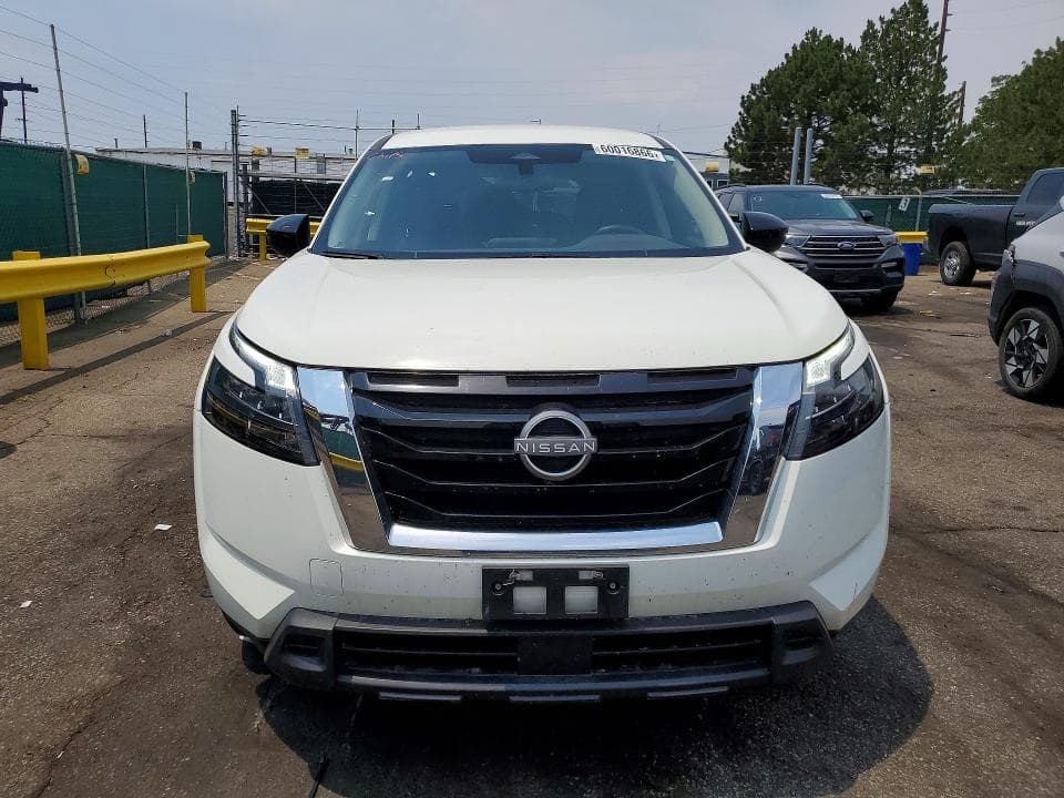 2024 NISSAN PATHFINDER S 5
