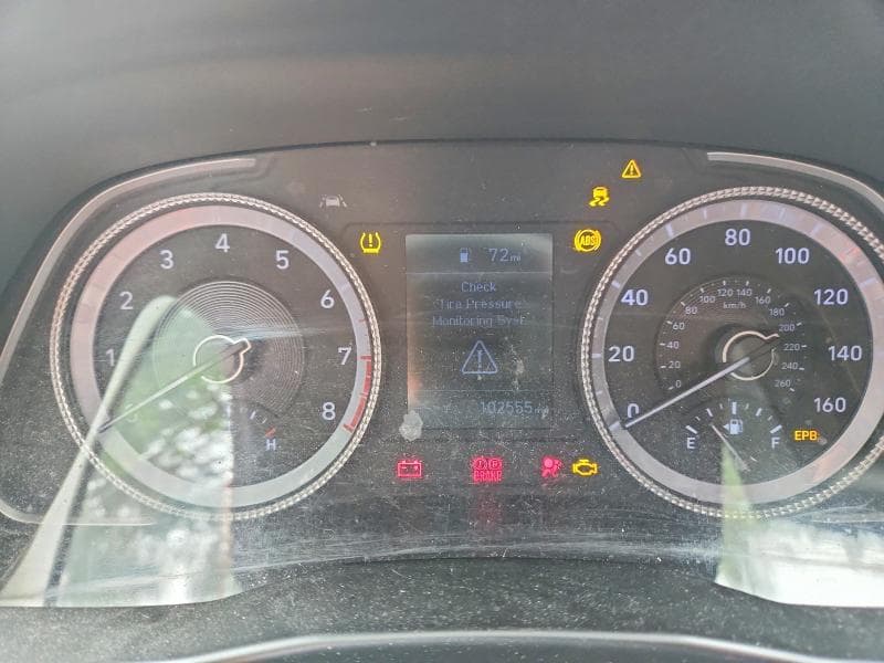 2021 HYUNDAI SONATA SE 9