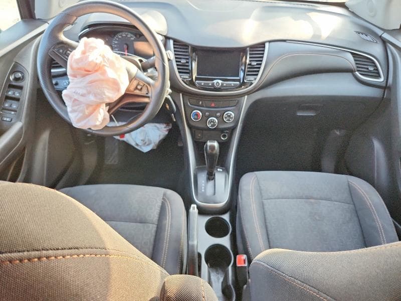 2020 CHEVROLET TRAX LS 8