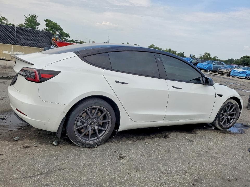 2021 TESLA MODEL 3 3