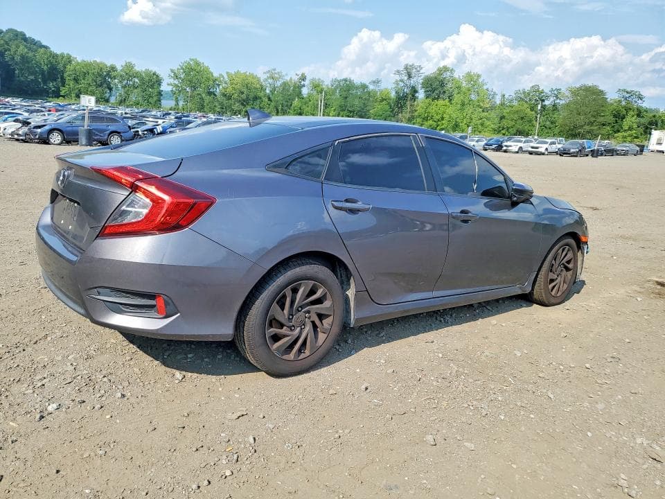 2018 HONDA CIVIC EX 3