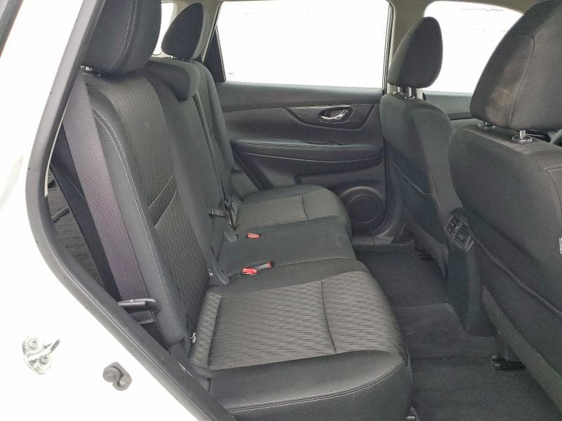 2018 NISSAN ROGUE S 11