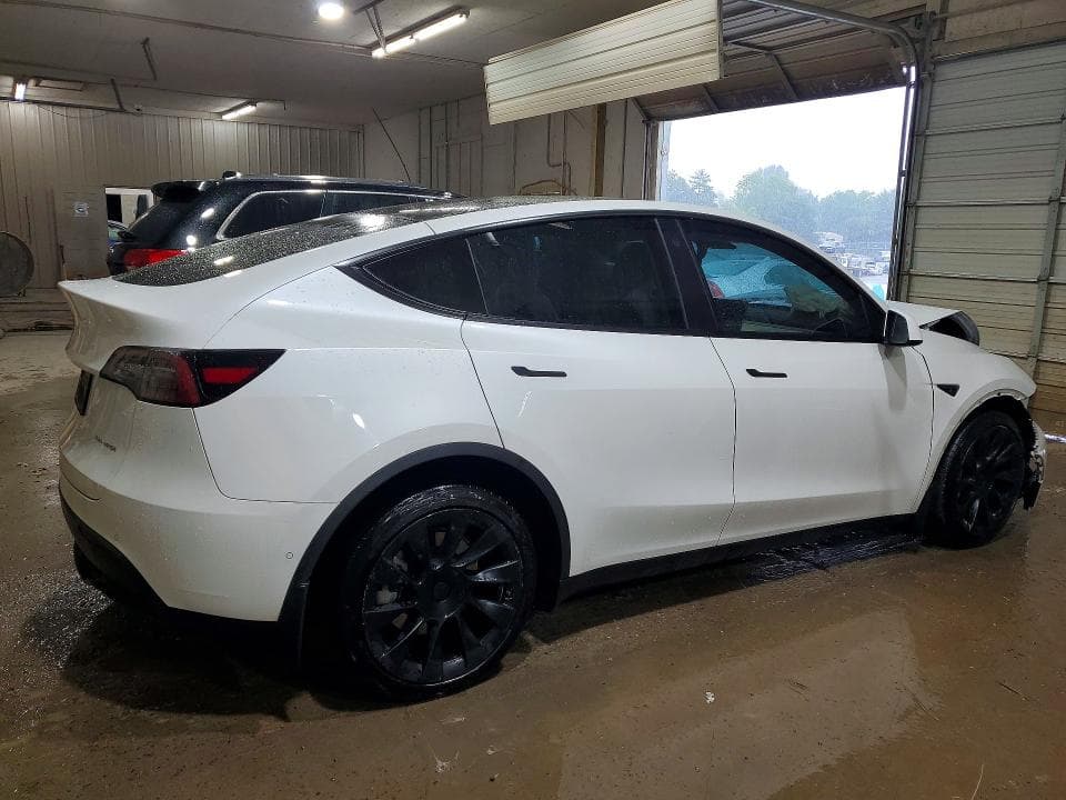 2022 TESLA MODEL Y 3