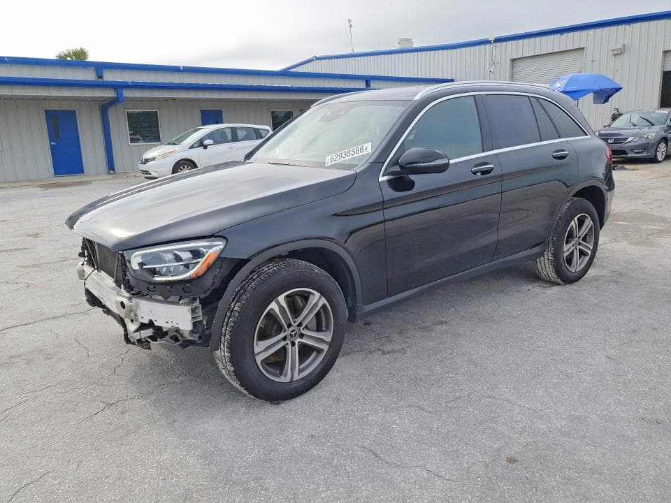 2020 MERCEDES-BENZ GLC 300