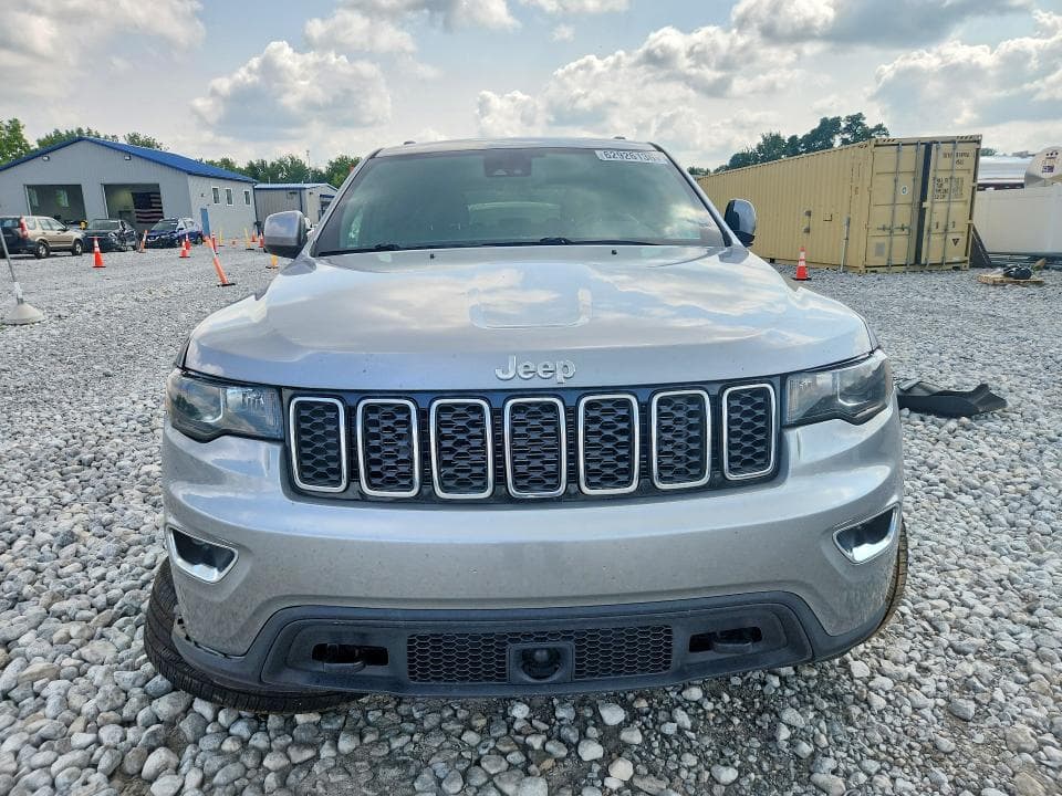 2021 JEEP GRAND CHEROKEE LAREDO 5