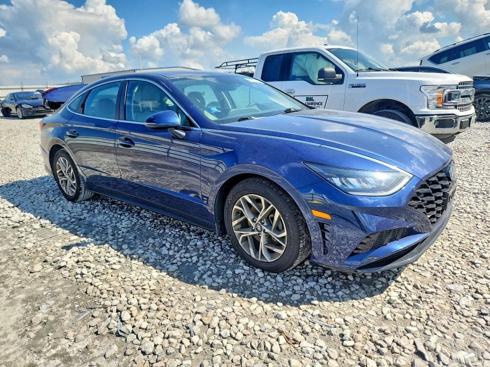 2021 HYUNDAI SONATA SEL 4