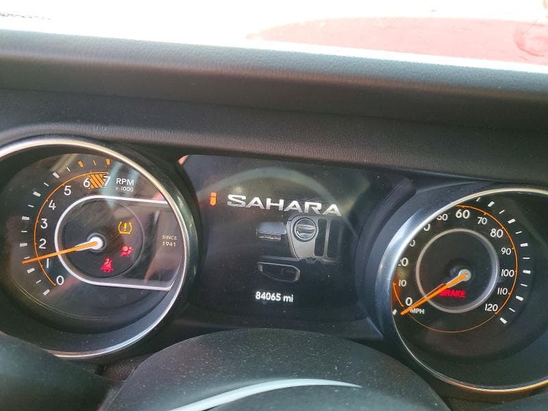 2019 JEEP WRANGLER UNLIMITED SAHARA 9