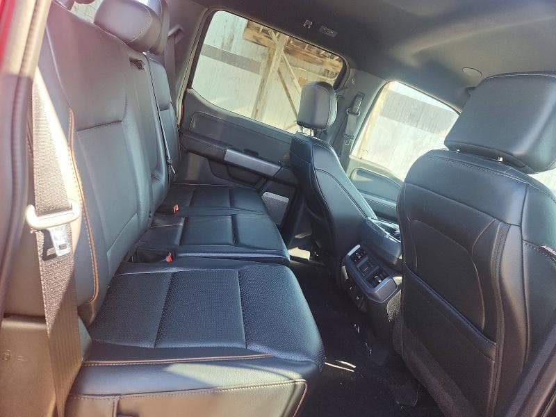 2025 FORD F150 LARIAT 10
