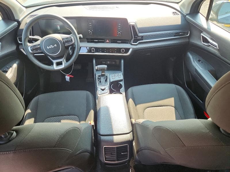 2023 KIA SPORTAGE LX 8