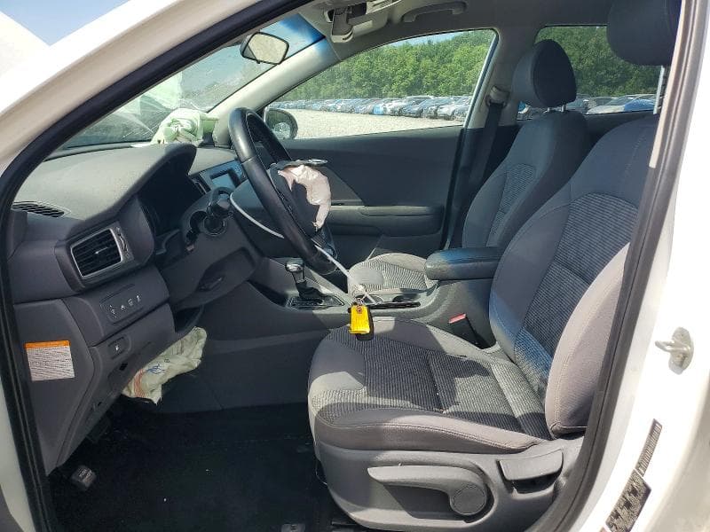 2018 KIA NIRO LX 7